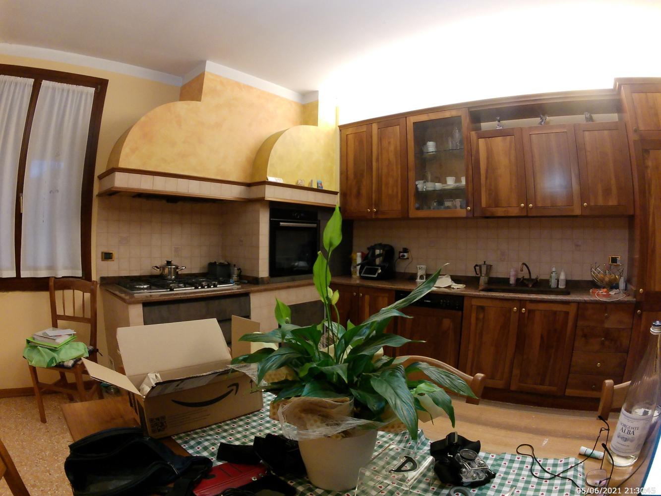 Clicca sull'immagine per ingrandirla.   Nome:   Foto cucina Midland.jpg  Visite: 0  Dimensione: 144.8 KB  ID: 2408615